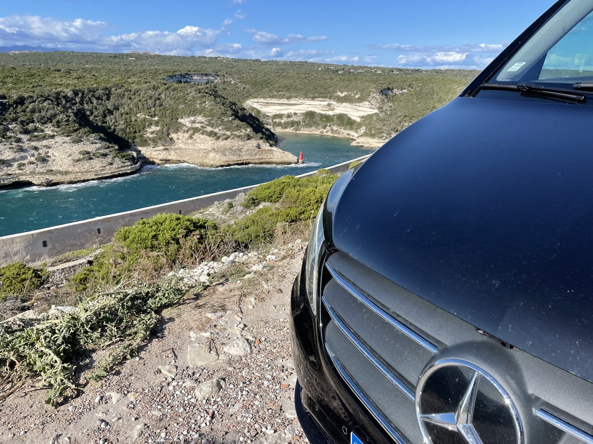 Transport VIP | Chauffeur Privé de Luxe | Van Mercedes | KDriver