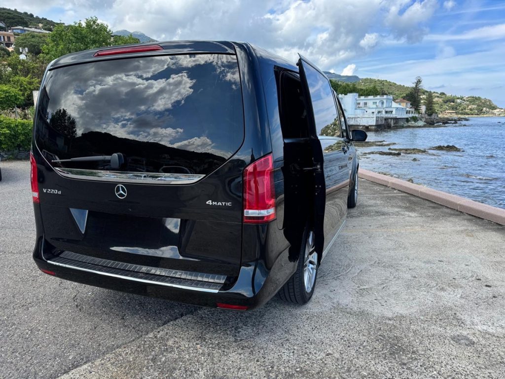 Mise à disposition de véhicule avec chauffeur privé en Corse – Service sur mesure KDriver